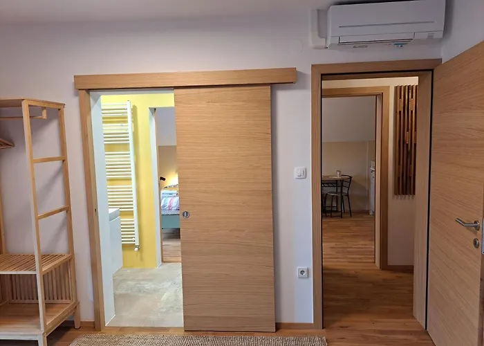 Art&deco בית אירוח *